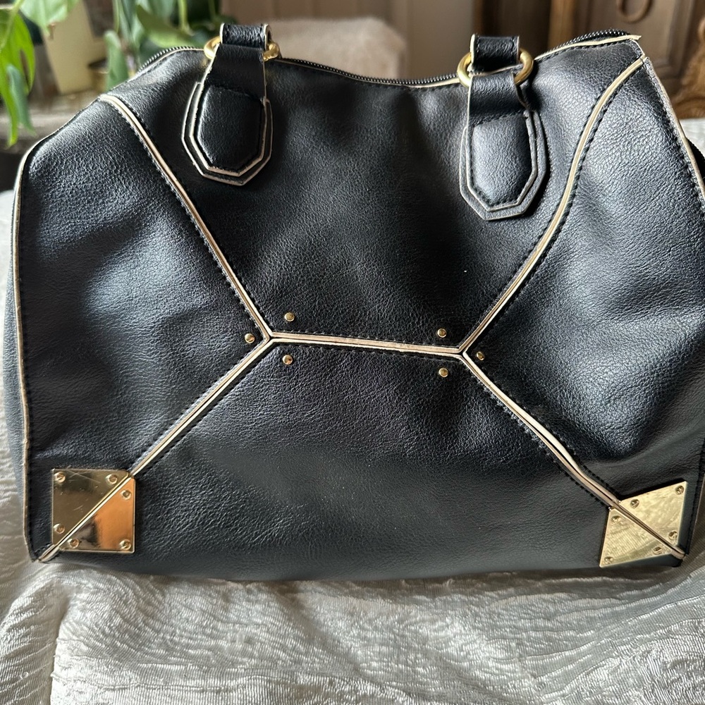 Black Kardashian Kollection Bag